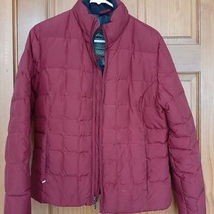 Ladies Burgundy down coat